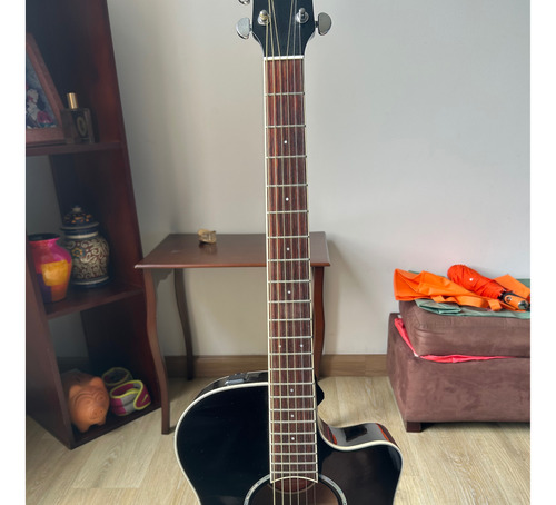 Guitarra Electroacústica Yamaha Apx600  - Negra Color Negro