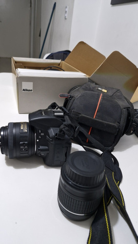 Nikon D5300 + Lente 18-55 + Lente Nikor 35mm + Tripode + Kit