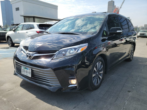 Toyota Sienna 2020