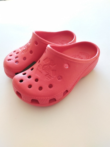 Crocs Rojas Talla 8 - 9 