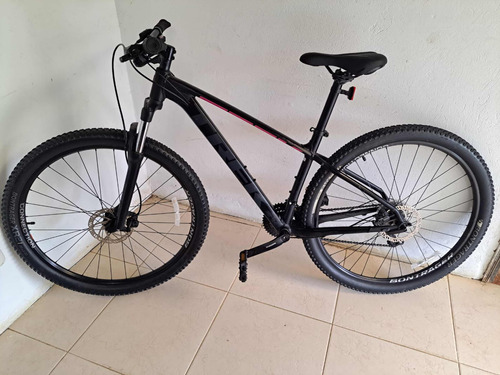 Bicicleta Trek Marlin 5