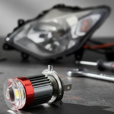 Lupa Luz Led Proyector Ojo Demonio Para Moto Pulsar Ns 200 Transparente