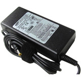 Cargador Samsung Np300e4e Np355v4c 19v 4.7a 5.5 * 3.0mm