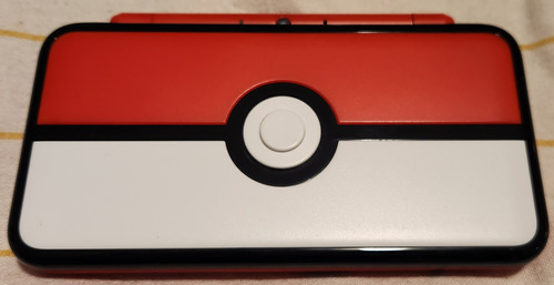 Nintendo  3ds New 2ds Xl Poké Ball Edition (americana)