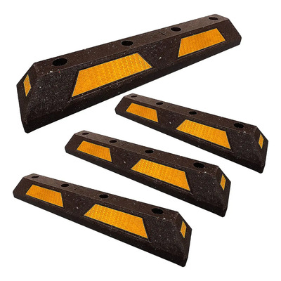 Set 4 Topes Estacionamiento Con Cinta Reflejante De Uso Rudo Negro | Envío gratis