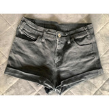 Short Levis S