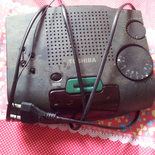 Radio Relogio Toshiba Rr1266