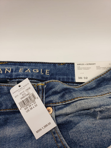 Jeans American Eagle Slim Roto Con Parches 