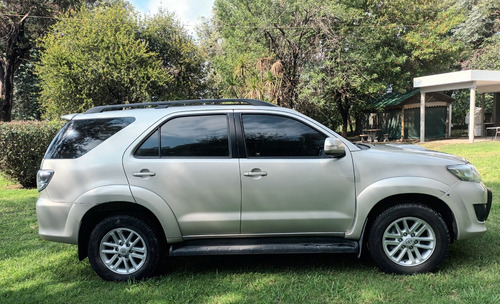 Toyota Hilux Sw4 3.0 Tdi Diesel 4x4 Automat. 7 Asient