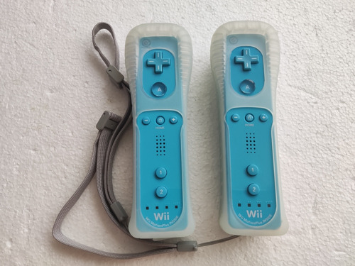 Set De Controles Wiimote Wii O Wii U Edicion Azul Cian Cielo