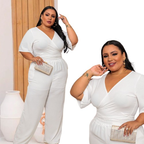 Conjunto Plus Size Calça Pantalona E Cropped Chic E Elegante