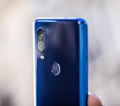 Motorola One Vision