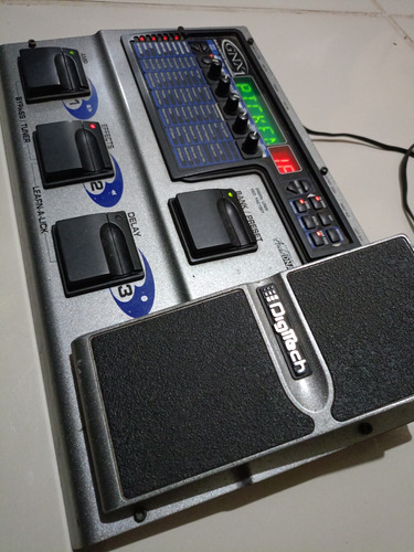 Pedaleira Digitech Gnx1