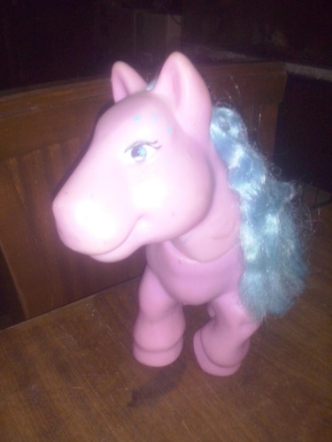 Pequeño Pony  Mide De Alto 24 Cm  Color Rosa  Pelo Azul