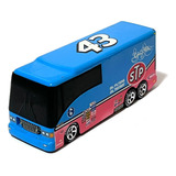 Hot Wheels Racing Nascar Luxury Rides Richard Petty 2002 Bus