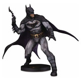 Dc Collectibles Designer Series: Batman De Olivier Coipel Es