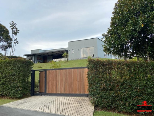 Casa-finca En Venta En Rionegro - V. San Antonio De Pereira