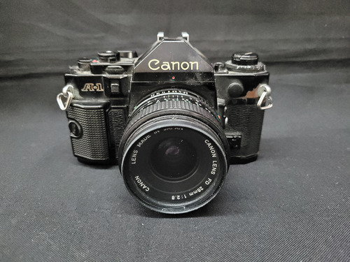 Máquina Fotográfica Canon A1 28mm