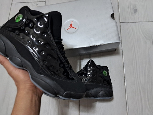 Tenis Jordan 13 Negro Charol