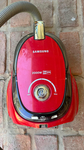 Aspiradora Samsung 2000w Roja Usada Para Reparar