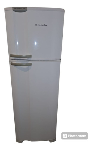 Heladera No Frost Electrolux Df3900 Blanca Con Freezer 345l