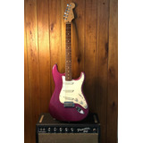 Guitarra Stratocaster Fender Custom Shop '00 Magenta Estuche