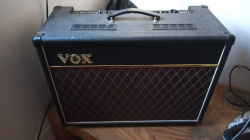 Amplificador Vox Ac15 C1 Valvular Para Guitarra De 15w 