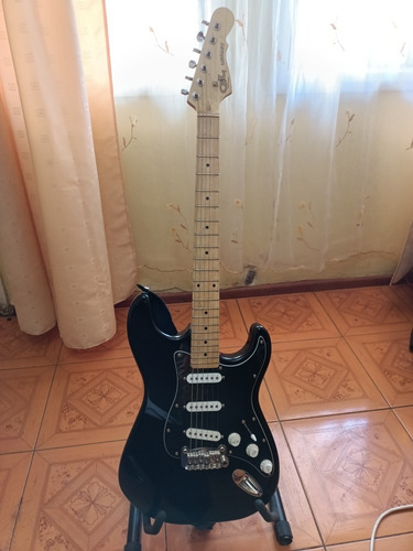 Guitarra Eléctrica Stratocaster G&l - Excelente Estado 