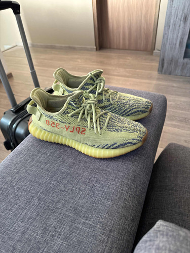 Yeezy 350 Semi Frozen