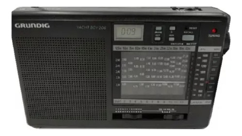 Radio Multibandas Grundig Portatil 15 Bandas Funda Y Guia