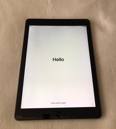 Apple iPad Air Primera Generación Color Plata 16gb C/detalle