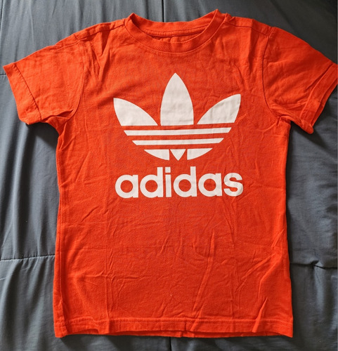 Remera adidas Original Talle 8 Años Color Roja Logo