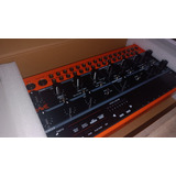 Behringer Crave, Sintetizador Modular 