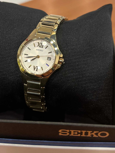 Reloj Seiko Dama Dorado Acero Inoxidable