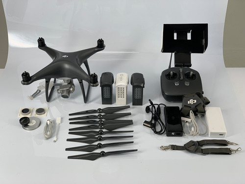 Drone Dji Phantom 4 Pro Obsidian - Accesorios - 3 Baterias 