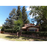 Chalet En Las Sierras, Arboles Añosos, Parque, Cerca Del Río