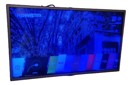 Tv LG 32  Lj600b Para Reparar ,pantalla Azul Solamente