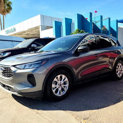 Ford Escape 2.5 St-Line Fwd Hybrid Cvt | MercadoLibre