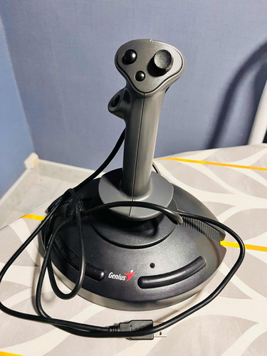 Joystick Genius Max Fighter F-23u. Impecable 