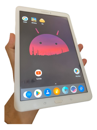 Tablet Samsung Galaxy Tab E + Cargador Usb 