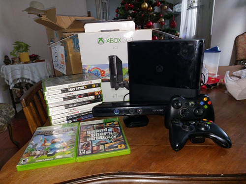 Xbox 360 4g Casi Nueva 