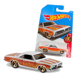 Carrinho Hotwheels 68 Plymouth Barracuda Fórmula S Branco