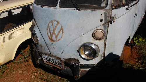 VOLKSWAGEN KOMBI CORUJINHA 1972