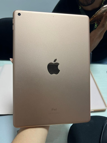 Apple iPad De 10.2  Wi-fi  128gb (8ª Geração) + Apple Pencil