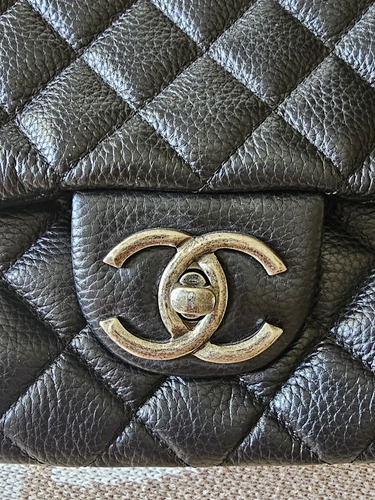 Bolsa Chanel Junbo Preta