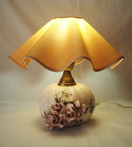 Lámpara Velador De Cerámica Con Flores Para Mesa C/pantalla