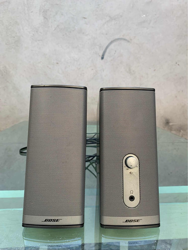 Parlantes Bose / Multimedia Speaker System