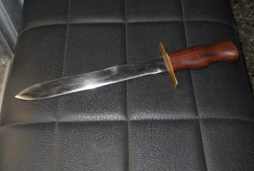 Cuchillo Tactico De Acero Al Carbono