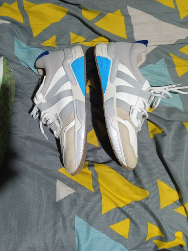 Vendo 2 Pares De Tenis Marca Diesel