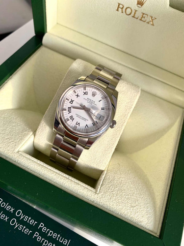Reloj Rolex Date 115200 Fondo Blanco